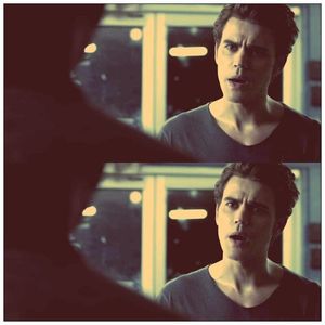 ╬┇ Sa fac ce, Katherine? Sa il salvez din nou pe nesabuitul de, Damon. #ma incrunt cand ii aud; intrebarea ei si ma revolt usor]
