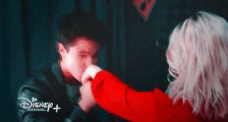 bandicam 2018-03-31 22-41-23-562