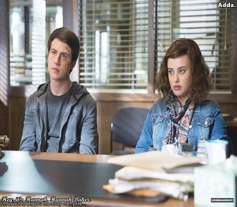 - Ții mult la viitoarea ta cumnată, nu? *o privește zâmbind, nu știa că e și sor-sa vitregă*=)))))))