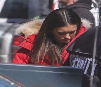 ╰✿μλbuoϝᴉc❥.; # Tresar când îl aud și-mi întorc privirea spre el. Da, se pare că mi-am; cam pierdut vederea, scuză-mă.. =))))
