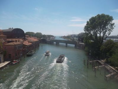 poze io 284