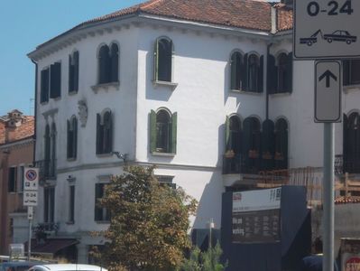poze io 287