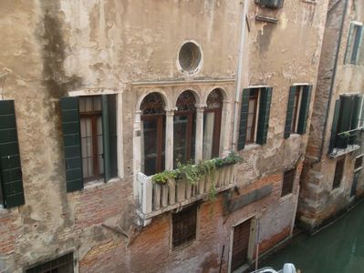 poze io 484