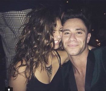 ╰✿μλbuoϝᴉc❥.; # Îmi întind picioarele pe marginea mesei și-mi pun o pernă pe burtă, privindu-le zâmb; Oh da, m-am documentat despre cafea, și mi-e interzis, îmi poți face un fresh de portocale? -Gigi. Am avut un somn luuung, și acum am mai ieșit și eu din vizuină, tu? -Danielle.
