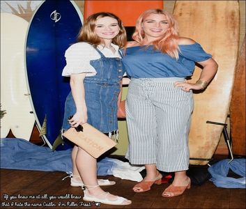 ☠ϟ .ʞıๅๅǝɹ Ŧг๏รt ☕ ☂.  [cl] simplă .. [#ridică scurt din umeri . #gi e bine .. presupun că; nu e foarte bine să stai mult în cameră .. eu mă mai bucur de zilele libere până e renovat locul unde lucram
