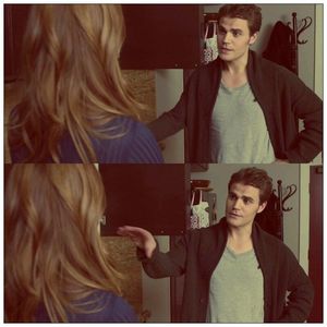 •► Spui asta pentru ca te-a f;;;tut fratimiu si te-a lasat gravida, iar acum fie ca ii place sa nu,; trebuie sa te ia. Pot sa mor si fericit, de unul singur, nu cu plozi pe langa mine.=))
