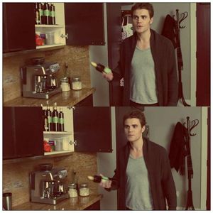 •► Si eu mai mint, de multe ori pe mama. =))