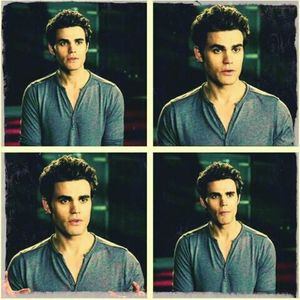 •► Trebuie sa recunosc, mama chiar e buna. Dupa atatea nasteri si un idi;ot ca tata; langa ea, dar totusi, am crezut ca are gusturi mai bune. Pana la urma, o fi tactu, dar nu e de nasu ei.=))))
