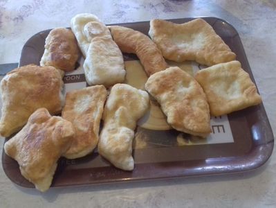 Gogoși simple din aluat de pâine