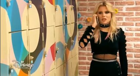 bandicam 2018-06-09 23-29-27-793