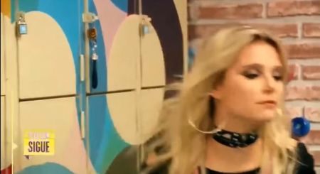 bandicam 2018-06-09 23-29-40-684