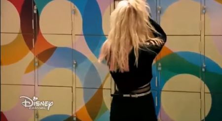 bandicam 2018-06-09 23-31-35-845