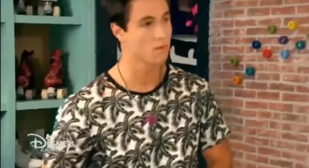 bandicam 2018-06-09 23-31-40-497