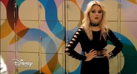 bandicam 2018-06-09 23-31-41-032