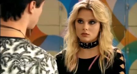 bandicam 2018-06-09 23-31-47-539