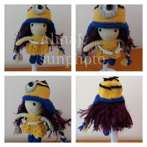 pixlr_20180618174518700; Papusica in costumas minions.Masoara aproximativ 15cm , realuzata manual.

