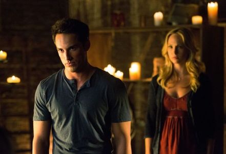 The-Vampire-Diaries-Season-4-Episode-1-16