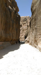 Petra; Un pic de umbra
