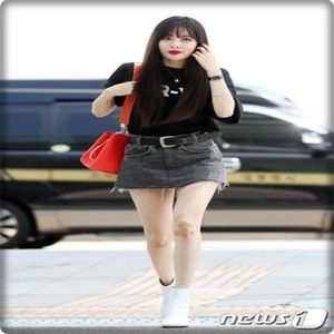 → [vine cu Seung] Organizatorule, n-ai ajuns primul!! :o
