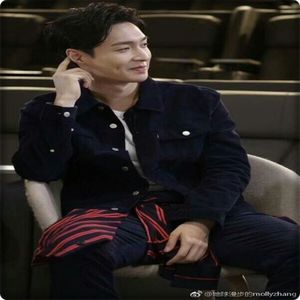 → Oww, ce tare :)) Bine, bine, poți să stai liniștit.