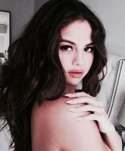 ( în timp ce mă machiez ) sună minunat starbucks :) #liz