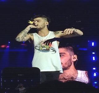 — Ma folosesc de nicotina propriei tigari doar pentru a-mi satisface propriul viciu vazut pentru; minte drept o placere, insa cand incetinesc pasii imediat ce realizez ca ma aflam in zona caminului, sunt nevoit ca tigara pe care o prelungisem, caci nu reusisem sa-mi reinnoiesc pachetul, s-o
