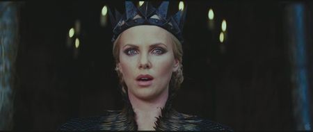 ▬ Se pare ca Ravenna se confrunta momentan cu noul nostru prieten Noah ce se pare ca intr-un fel ii; promisese ca va avea parte se razbunarea lui in fata lui Alexander si asta nu sa-ntamplat nici macar o secunda in acest an prosper. Tot ce a facut
