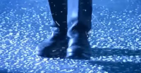 bandicam 2018-11-24 21-00-44-361