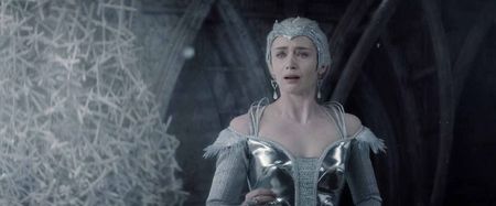 ▬ nu strica rostul lucrurilor. ❝Cum ai putut? De ce el? De ce sora noastra mai mare, ea mereu a; incercat sa ne protejeze. ❞ Nu ma face sa plang, nu sunt atat de sentimentala ca tine. Am vrut sa va protejez, am vrut sa te protejez pe tine mai mult ca oricand.
