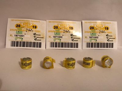 DBF21944-A6DD-445D-887B-5C3FFAABC7D4
