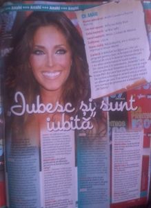 Reviste cu Anahi - 36