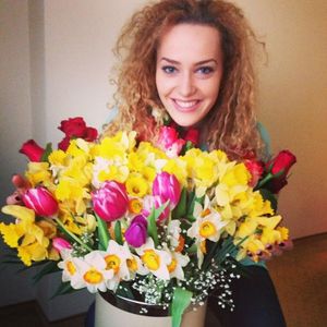 Alexia Talavutis 37