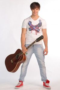 Dima Trofin 02