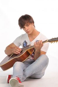 Dima Trofin 05