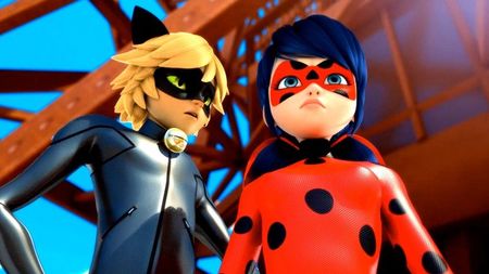 Miraculous-Tales-Of-Ladybug-And-Cat-Noir-Marinette-Dupain-Cheng-Adrien-Agreste-Nickelodeon-USA-Nick-