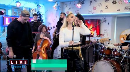 bandicam 2018-12-11 22-59-43-641