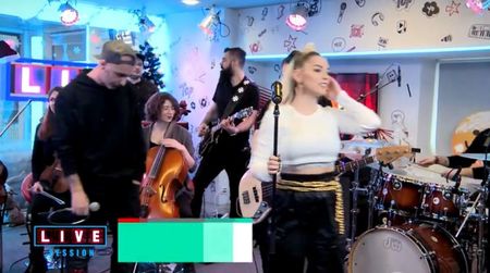 bandicam 2018-12-11 22-59-44-124