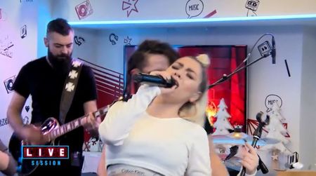 bandicam 2018-12-11 23-00-06-100