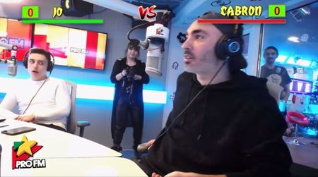 bandicam 2018-12-11 23-07-30-192