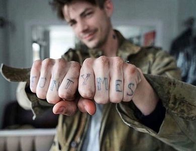 ⤑ᵖᶤᶰᵏĿЄ♏ØИÂÐЄ ┊am de primit? o_o # in starea lui nu intelesese ce si(click; voia sa stie ce primeste=)))));-caity.Incep sa vad asta# incearca sa se opreasca din ras sa fie serios in discutia cu ea;Sti ca nu m-am atins de nici una de cand cu tine,nu?Si sti cum sunt-Liz
