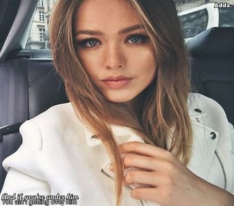 》Ok, ar cam trebui să mă duc până la mama.. *Se ridică de pe pătură și nu-și poate menține +; echilibrul. O bufnește râsul și cade pe spate*
