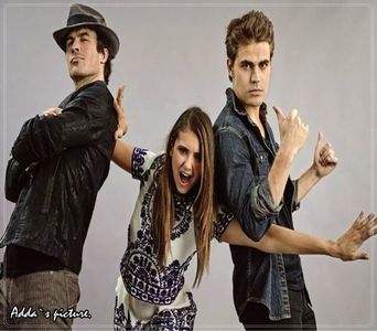 》*dansa cu doi că deh era mai ușuratik*=)))))))