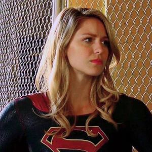 ⤑ᵖᶤᶰᵏĿЄ♏ØИÂÐЄ ┊adica ce vrei sa spui cu asta?# cica ofensata dar bufneste in ras dupa(click; nici 3 secunde,face acolo sageti; intrebare importanta..mai devastam ceva pe aici sau e deajuns birou?=)))
