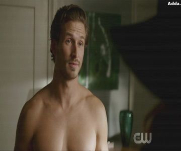 》Deci n-ai vrea, ă? Faci pe interesanta.. Bineeeeeeeee. =)))))))) *se dezbracă-n p--- goală +; și-o acoperă cu o jucărie și dansează macarena deși era melodia you can leave your hat on Idem link zac* - https://www.youtube.com/watch?v=x4Ekk2RY4f8
