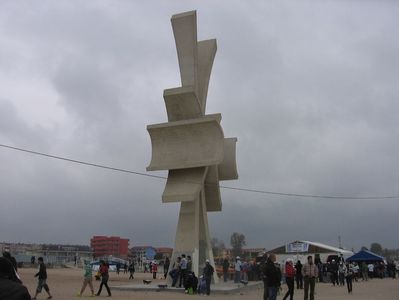 Costinesti, eternul obelisc (nou)