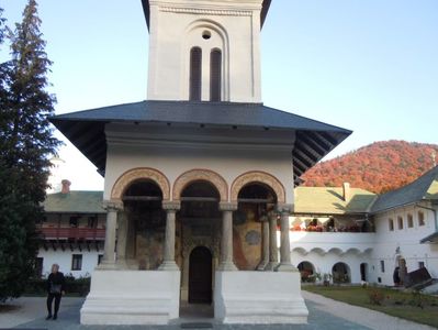 MANASTIREA SINAIA 14 OCT 2008 (10)