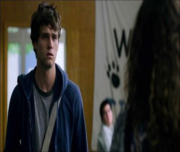 ⤑ᵖᶤᶰᵏĿЄ♏ØИÂÐЄ ┊# da din cap ca da;sa zicem doar ca noaptea doarme(click; in pat in brate cu mine si dimineata se da la fete prin facultate=)))# incepe sa rada cand realizeaza cat de aiurea suna asta;
