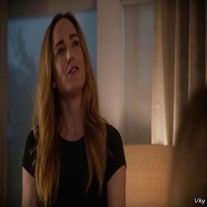 ▬ ❝Iar eu am sa ma duc la Zac si ii spun ca m-ai dezamagit sau mai bine, la noul tau coleg de; camera. Sper ca nu va fi nevoie de garda ta de corp.❞=)))))))))))
