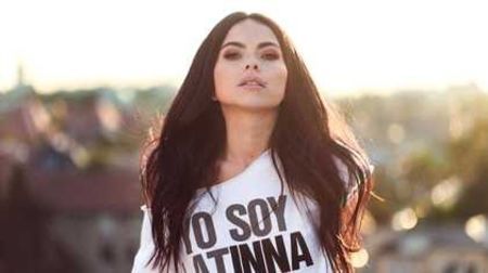 Una dintre idolele mele pe care o admir si o respect este Inna.