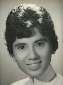 Maica Tereza (Anjezë Gonxhe Bojaxhiu); 1910Macedonia-1997India;1979-premiul pt pace;calugarita romano catolica irlanda-misioanara,profesoara in India;azi sint peste 700 de misiuni in numele ei ,in peste 300 de tari
